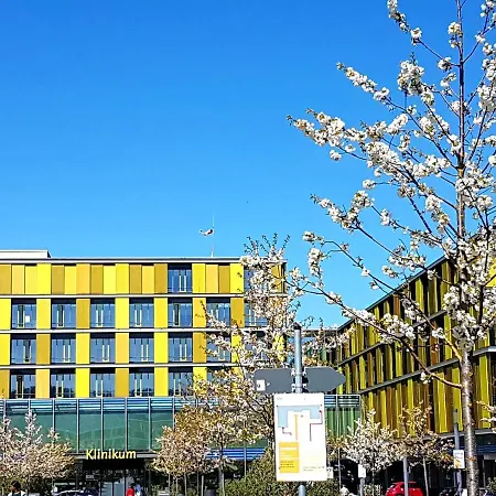 Szafranzimmervermmitung 아파트 빈넨